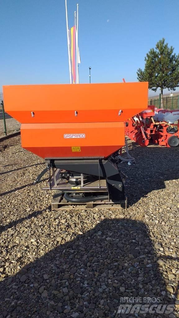 Maschio Zeno 24 Mineral spreaders