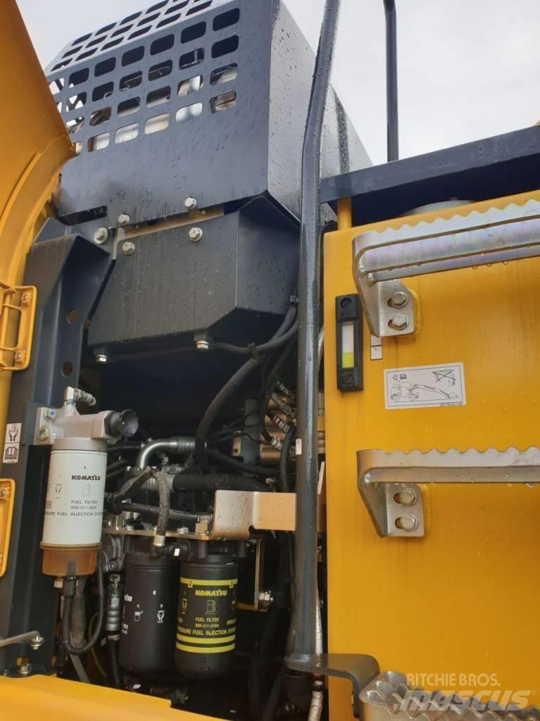Komatsu PW148-11EO Wheeled excavators