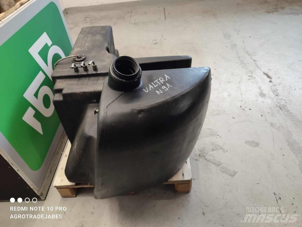 Valtra N91 Fuel Tank Cabins and interior