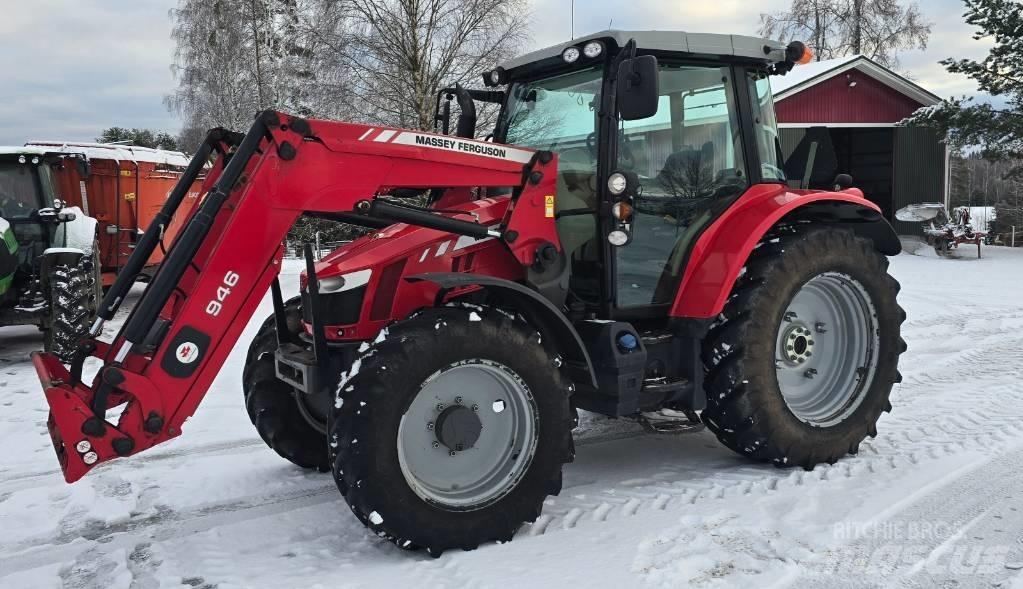 Massey Ferguson 5613 Tractors