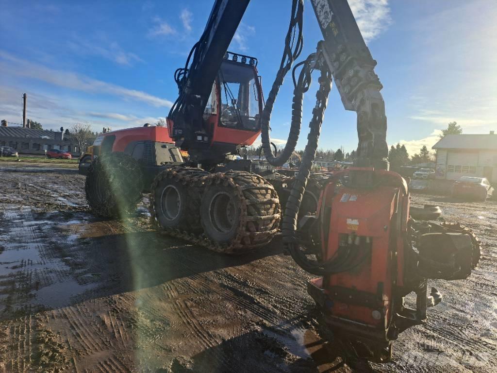 Komatsu 931 Harvesters