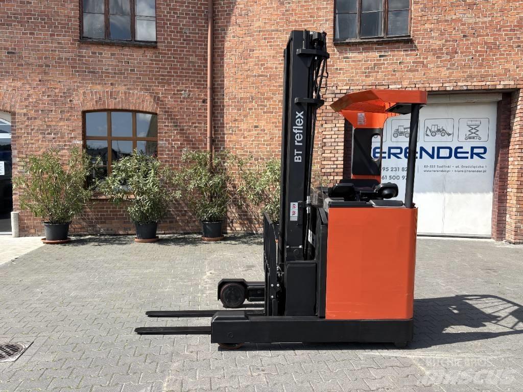 Toyota RRE 140 Reach truck