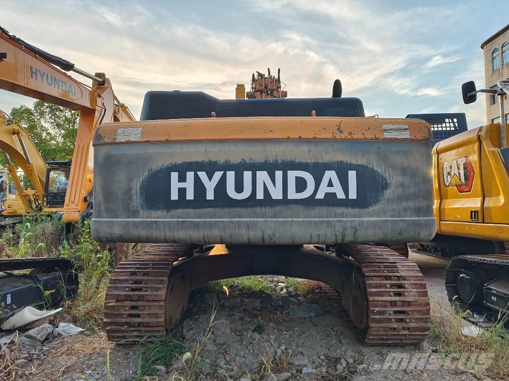 Hyundai R300LC-9S Crawler excavators