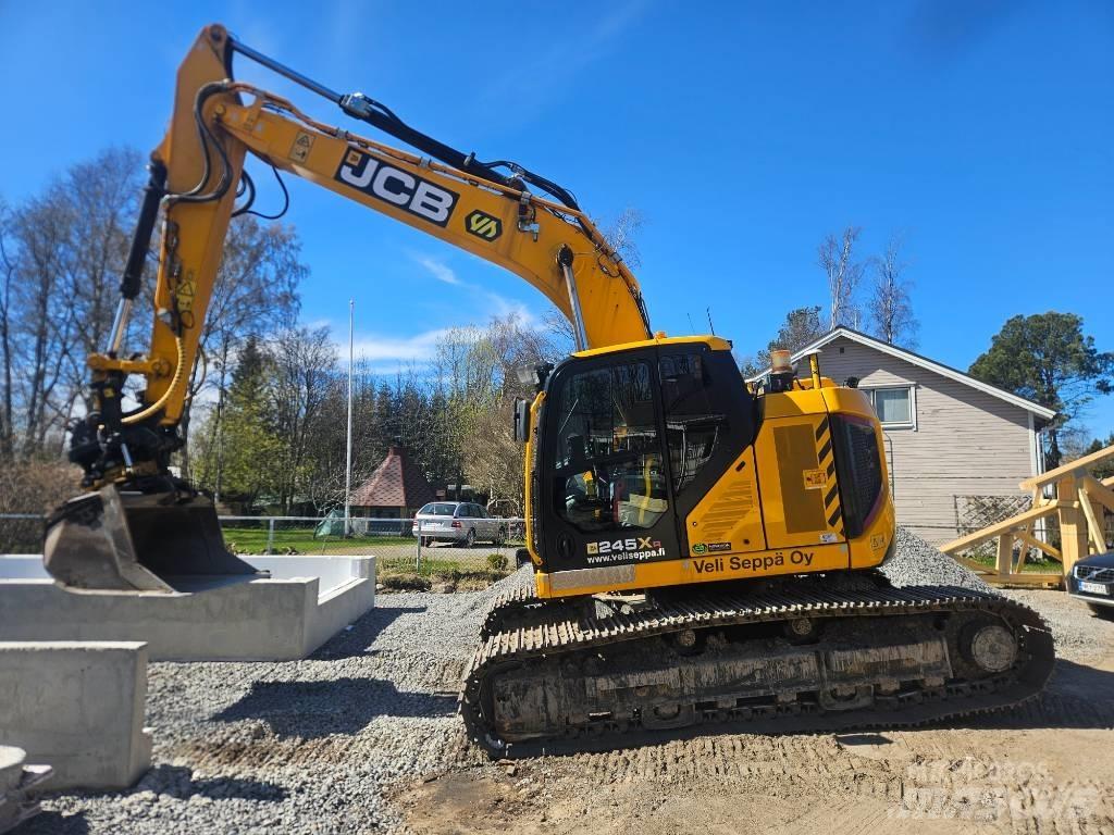 JCB 245 XLR Crawler excavators