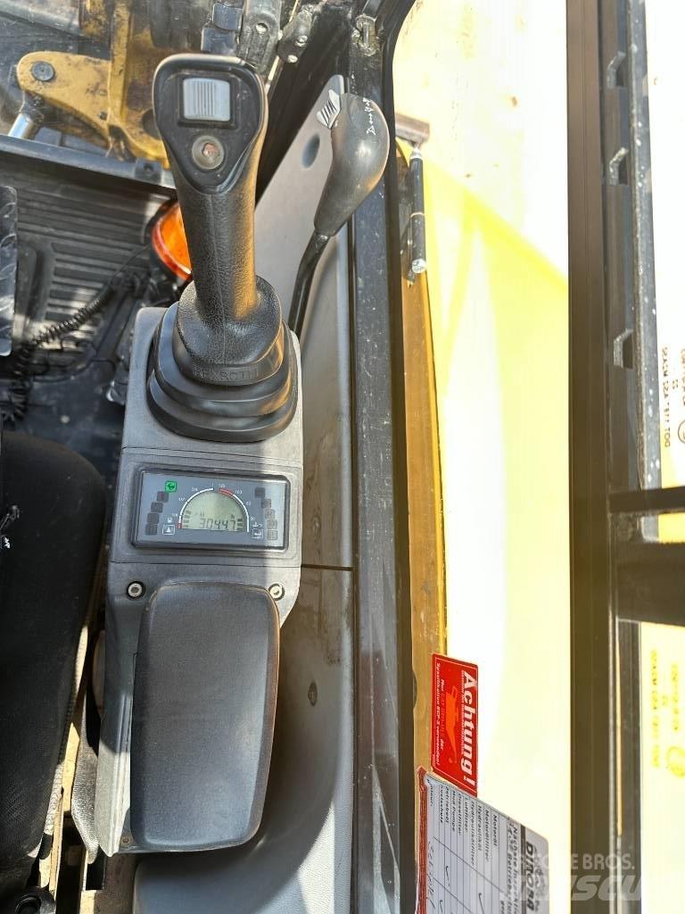 CAT 302.7 D CR Mini excavators < 7t (Mini diggers)