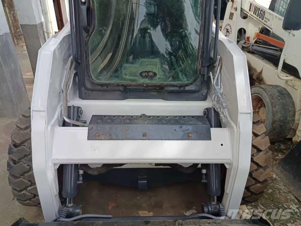 Bobcat S160 Skid steer loaders