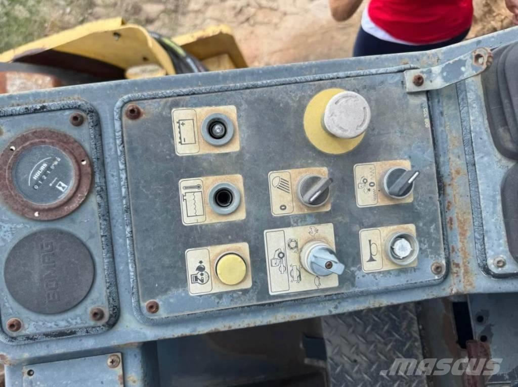 Bomag BW 211 P D-3 Single drum rollers