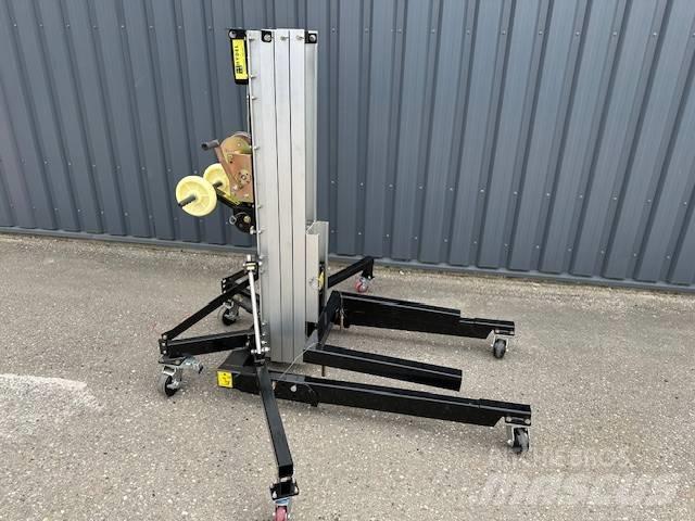 Rees Lift SML3,3 Other lifts and platforms