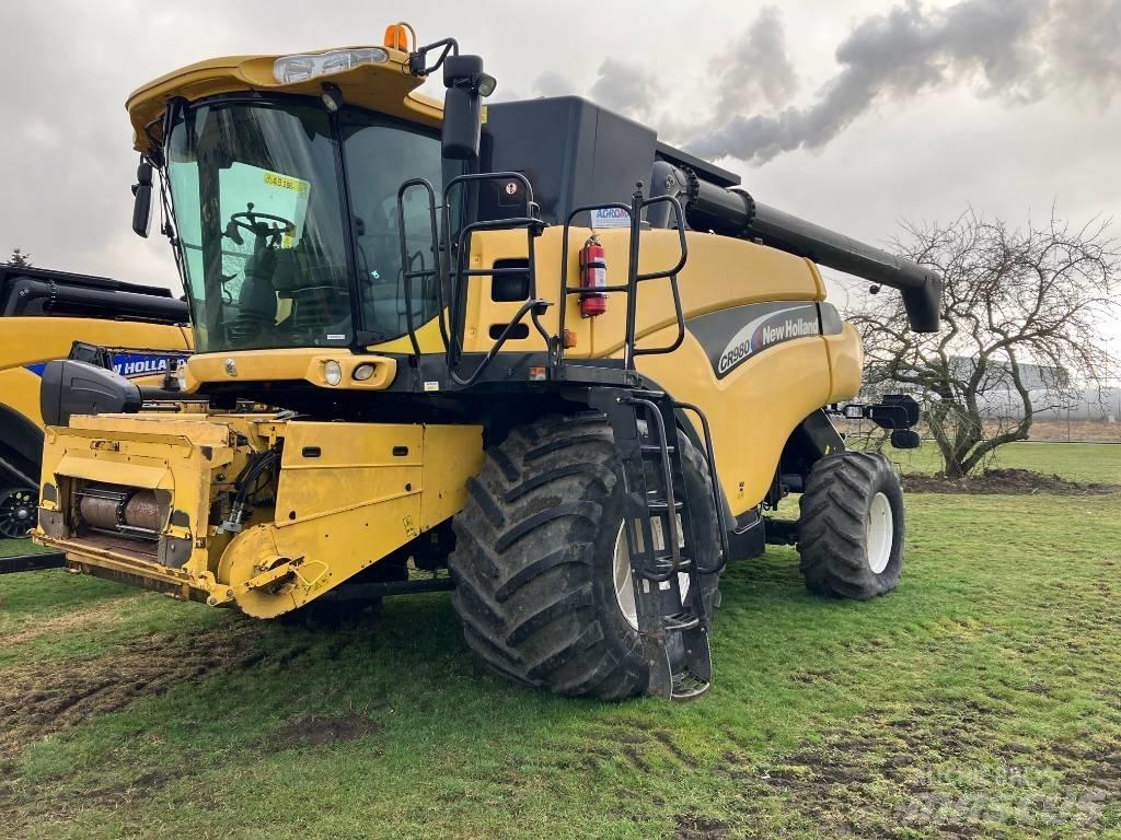 New Holland CR 980 Combine harvesters