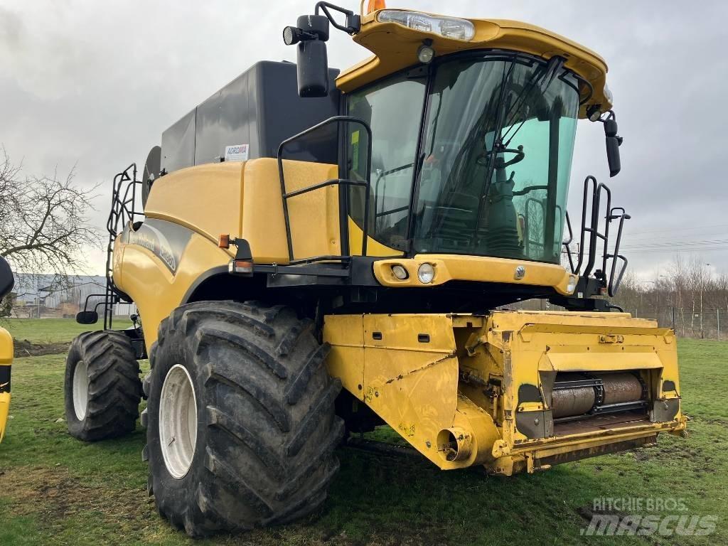 New Holland CR 980 Combine harvesters