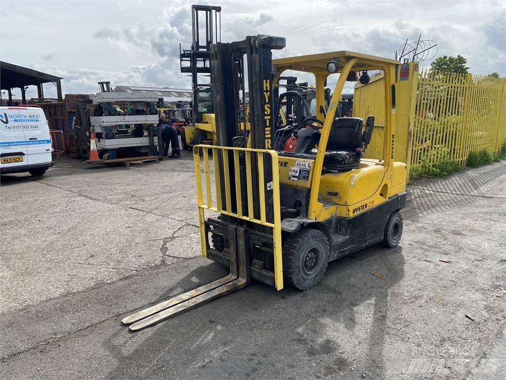 Hyster H2.5CT Diesel trucks