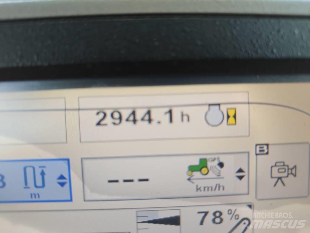 John Deere 8360 R Tractors