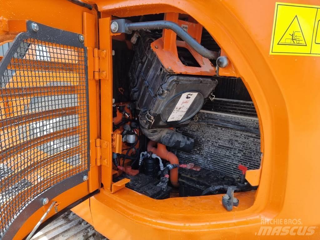 Doosan DX 140 LC-3 Crawler excavators