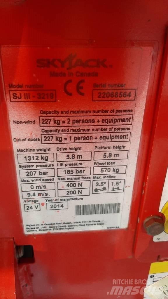 SkyJack SJIII 3219 Scissor lifts