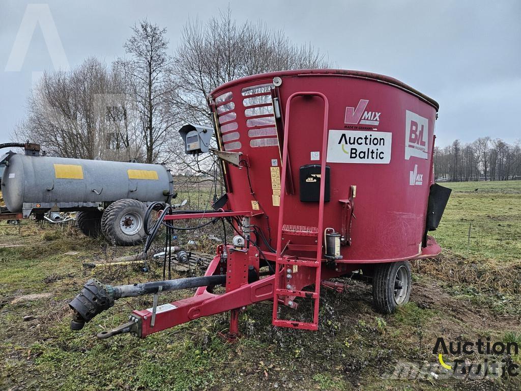 BvL V-MIX 10N-1S Feed mixer