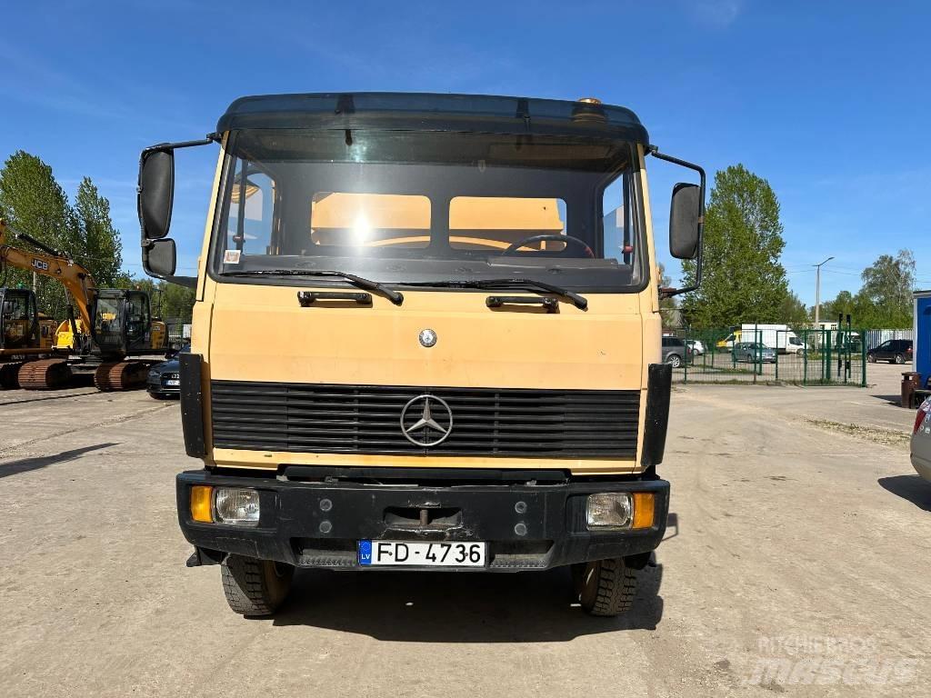 Mercedes-Benz 1317 Tanker trucks