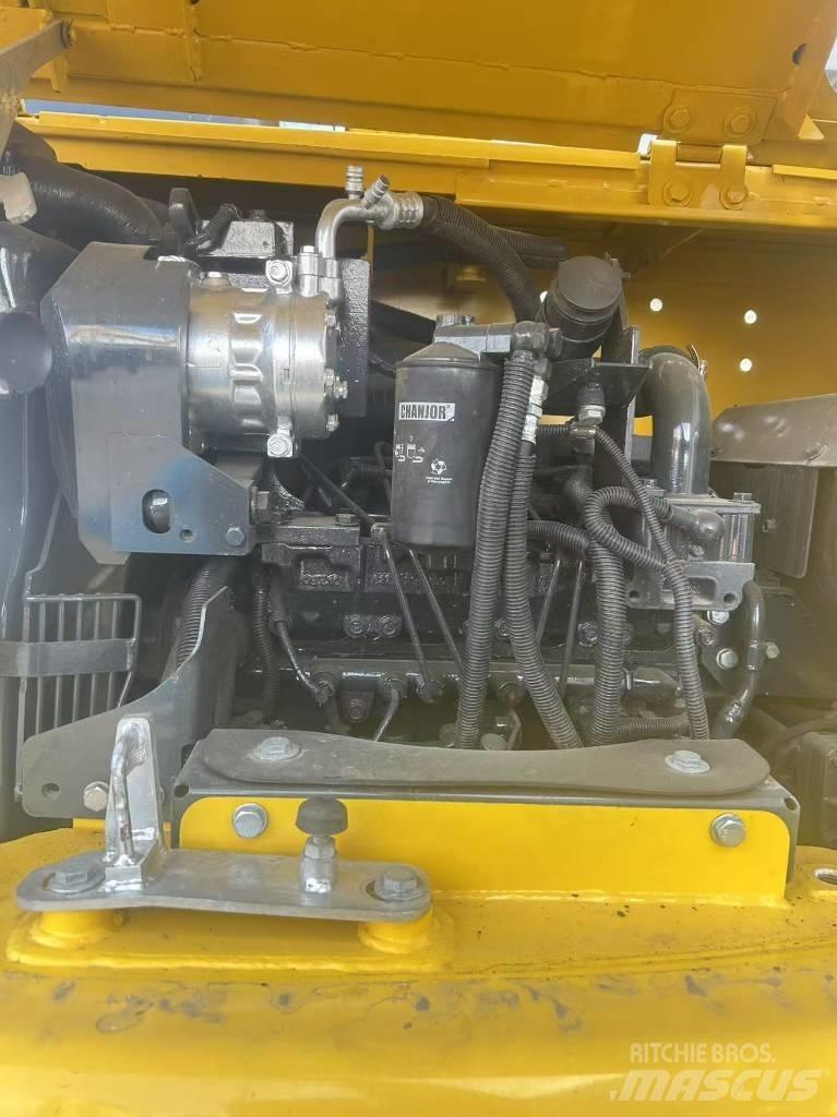 Komatsu PC 70 Crawler excavators
