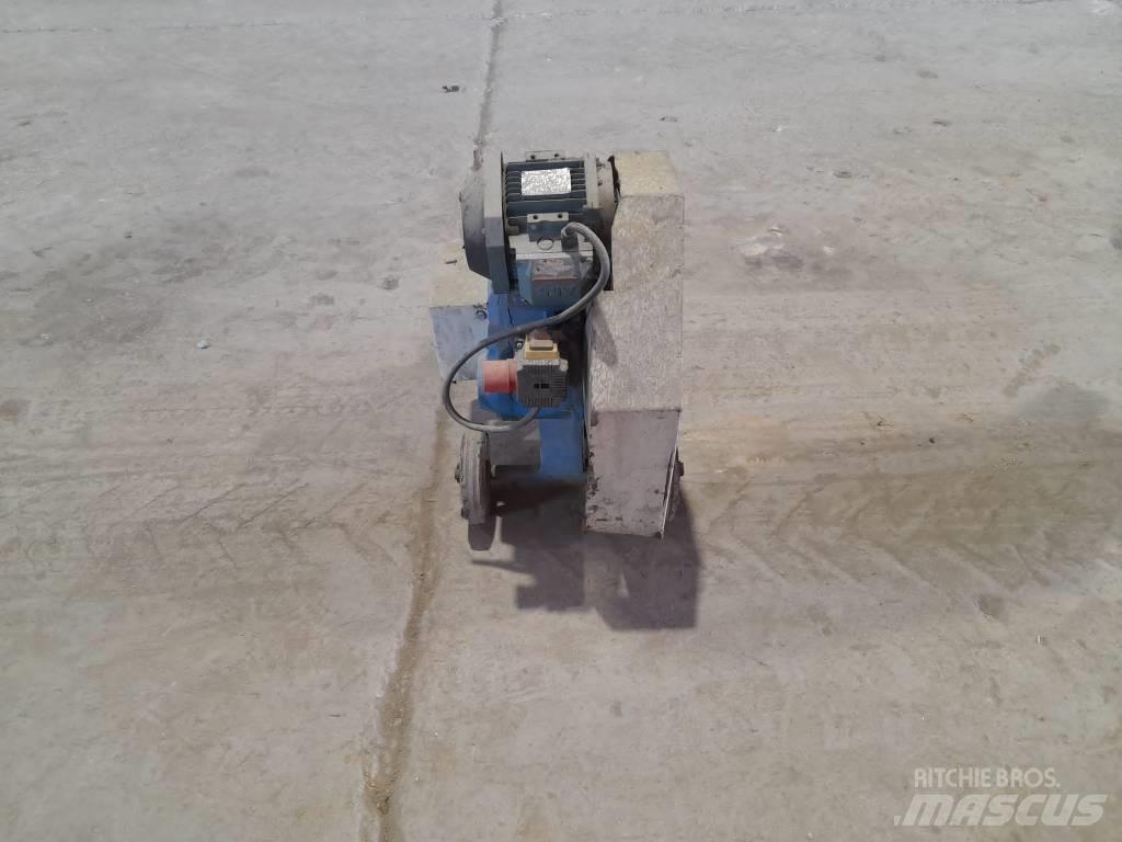 Alba C32L Other