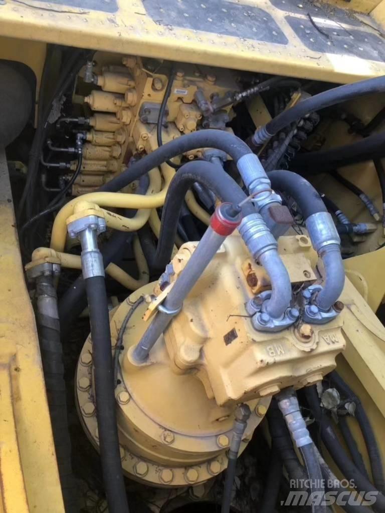 Komatsu PC 490 LC-10 Crawler excavators