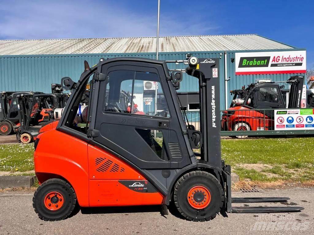 Linde H35T-02 LPG trucks