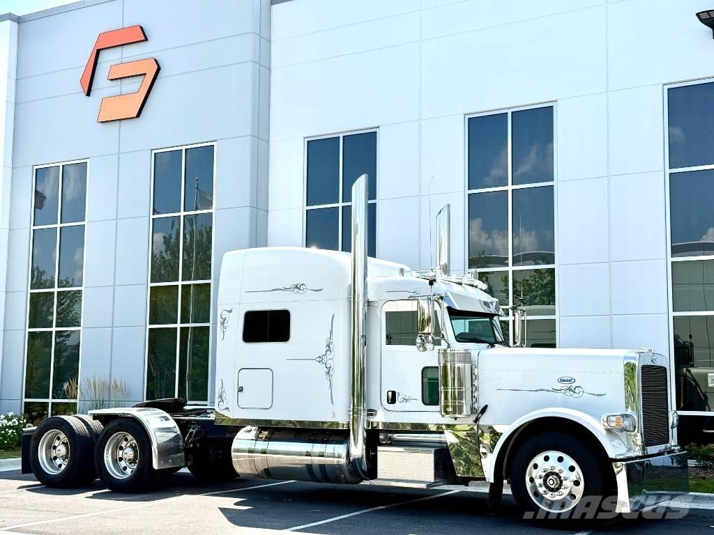 Peterbilt 389 Prime Movers