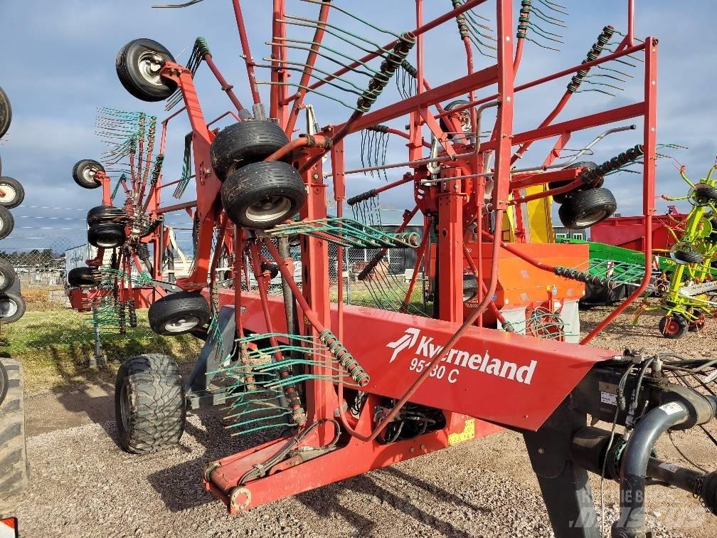 Kverneland 95130 C Windrowers