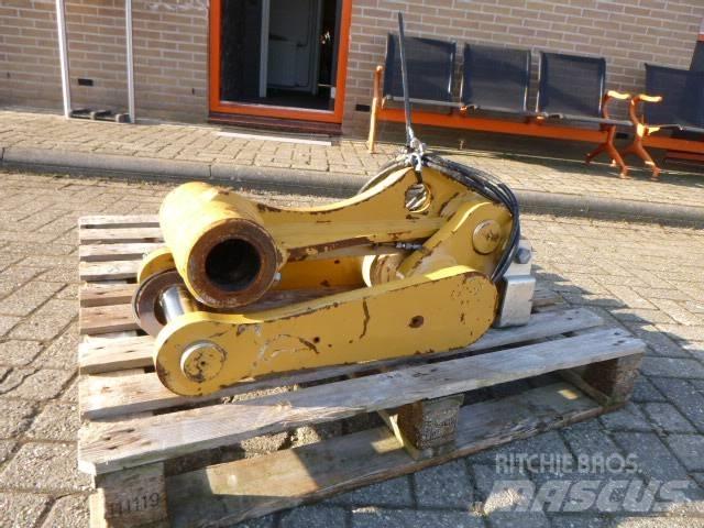 CAT M318/M320/M322 Booms and arms