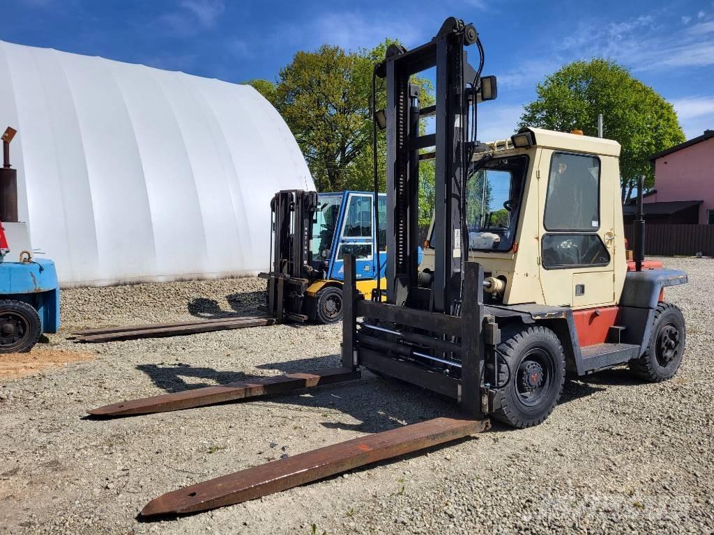 Mitsubishi FD 60 Diesel trucks