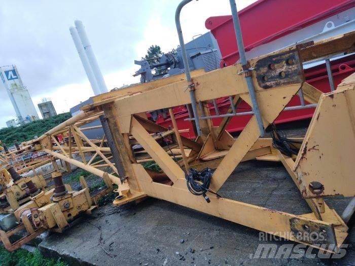 Potain MD 285B Tower cranes