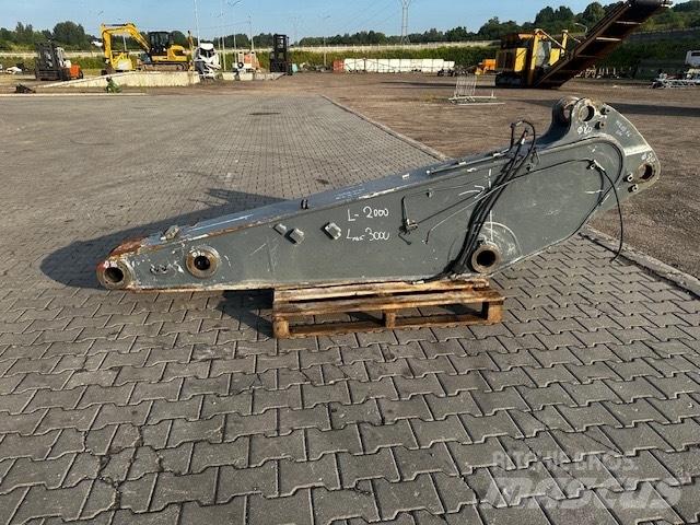 Volvo EC 210 Booms and arms