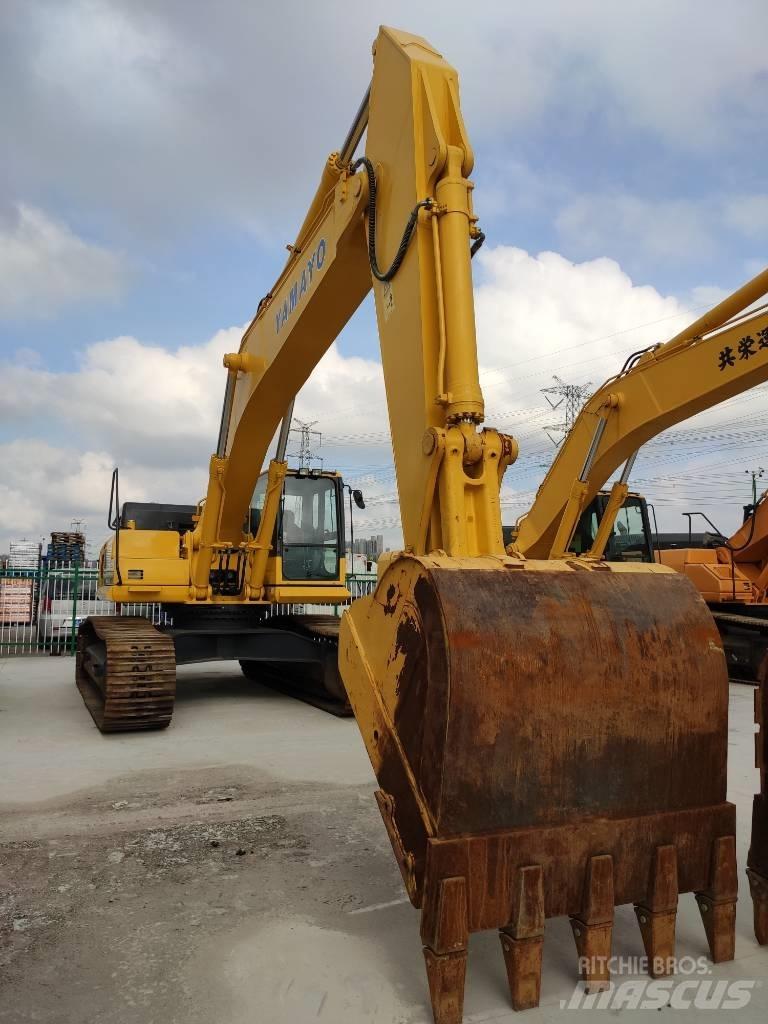 Komatsu PC450-8 Crawler excavators