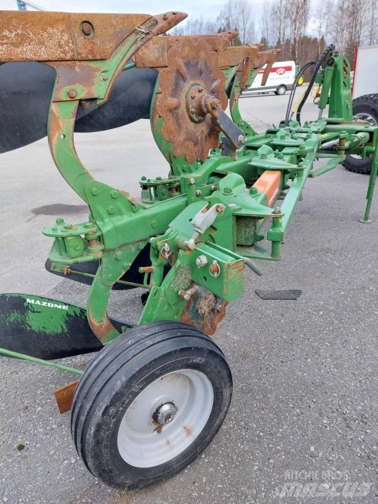 Amazone Cayros XMS-V Reversible ploughs