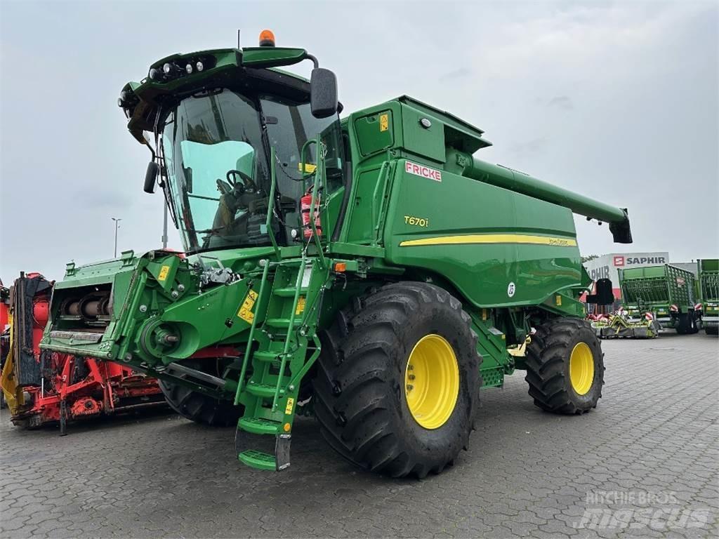 John Deere T 670 i Combine harvesters