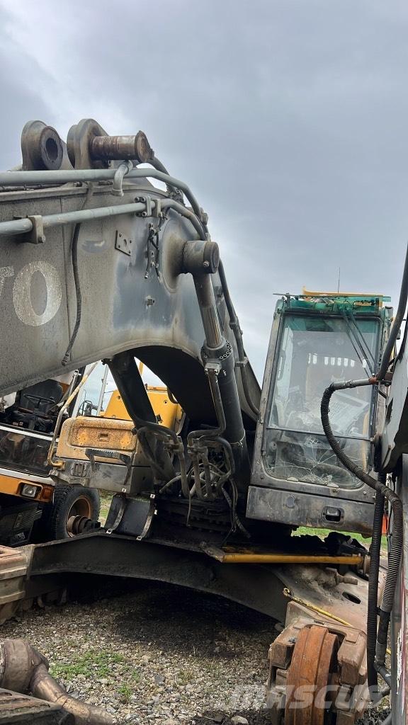 Volvo EC 360 L Transmission