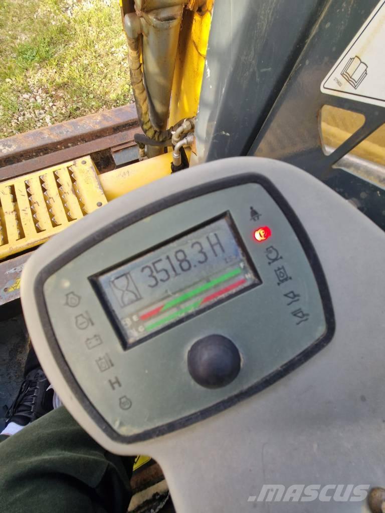 Gehl RT 210 Crawler loaders