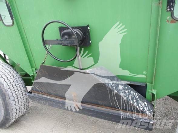 Brent 540 Grain / Silage Trailers