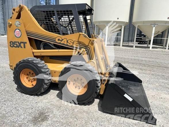CASE 85XT Skid steer loaders