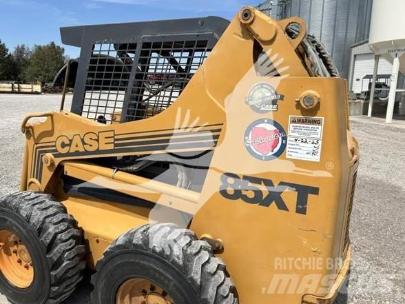 CASE 85XT Skid steer loaders
