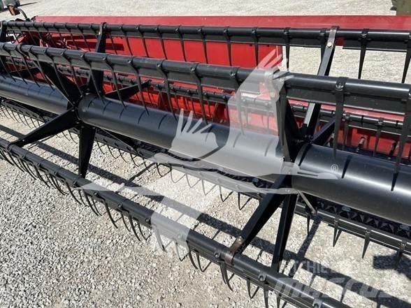 Case IH 1020 Combine harvester heads