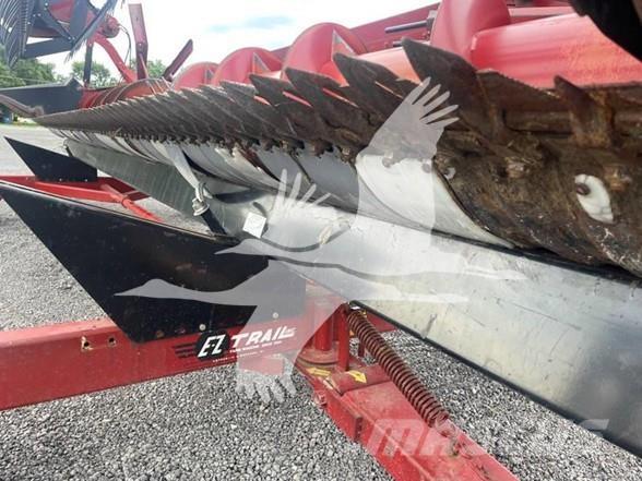 Case IH 1020 Combine harvester heads