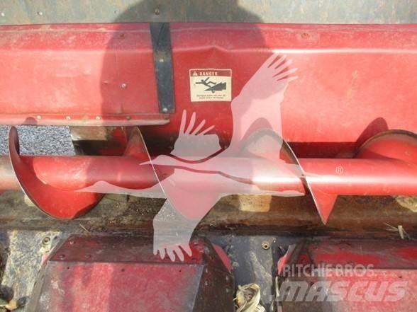 Case IH 1063 Combine harvester heads