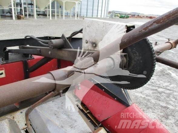 Case IH 1063 Combine harvester heads