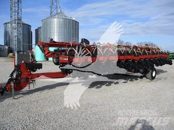 Case IH 1200 Planters