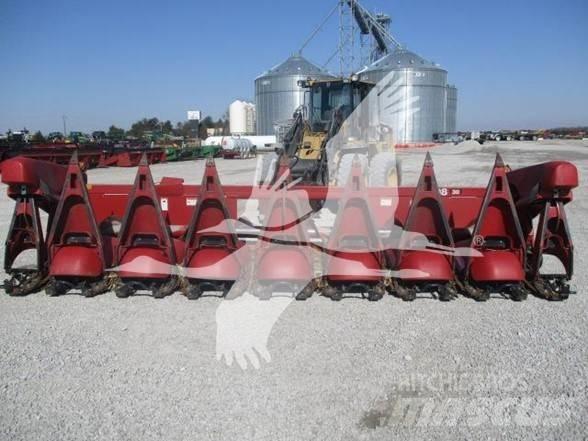 Case IH 2208 Combine harvester heads