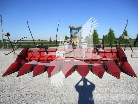 Case IH 2208 Combine harvester heads