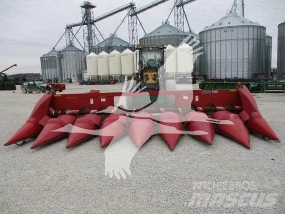 Case IH 3208 Combine harvester heads