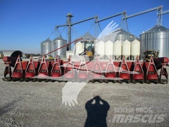 Case IH 3412 Combine harvester heads