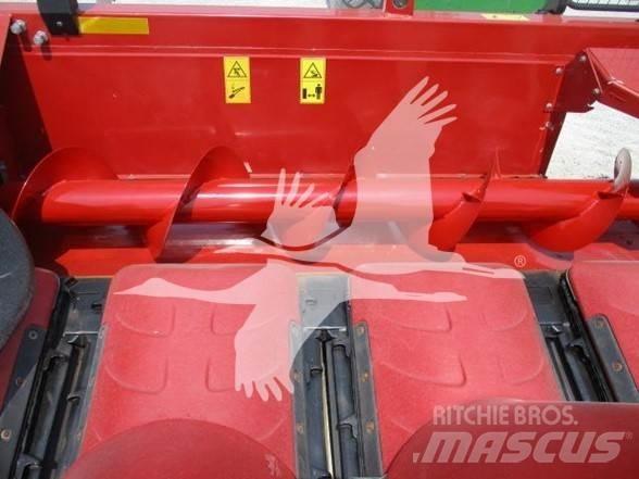 Case IH 4408 Combine harvester heads