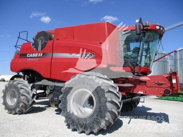 Case IH 8120 Combine harvesters