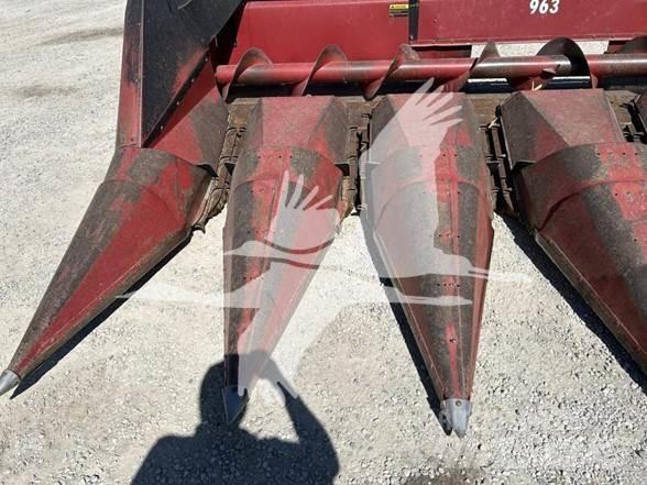 Case IH 963 Combine harvester heads